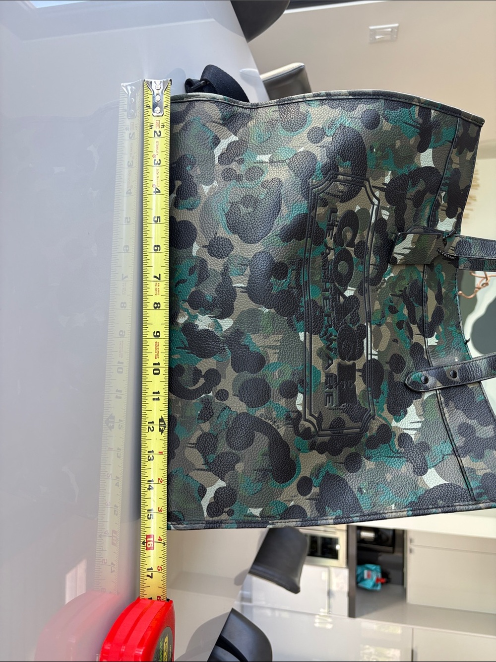Coach Camouflage Shopper - Picture 5 of 8
